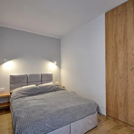 아파트 Apartament B 813 W Budynku B Blu 사르비노보